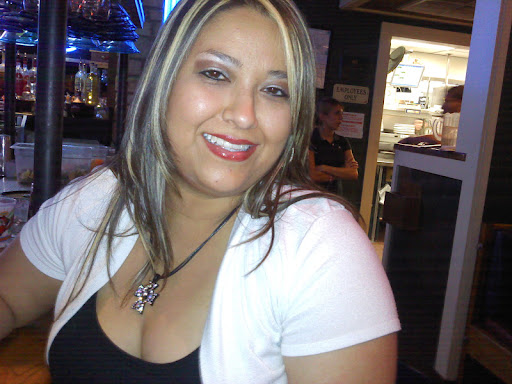Roberta Sandoval Photo 27