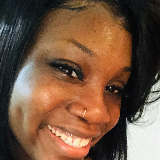 Latoya Anderson Photo 10