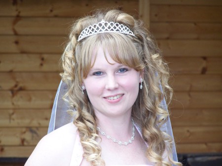 Angie Robbins Photo 20