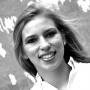 Caroline King Photo 24