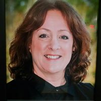 Sandy Yates Photo 9