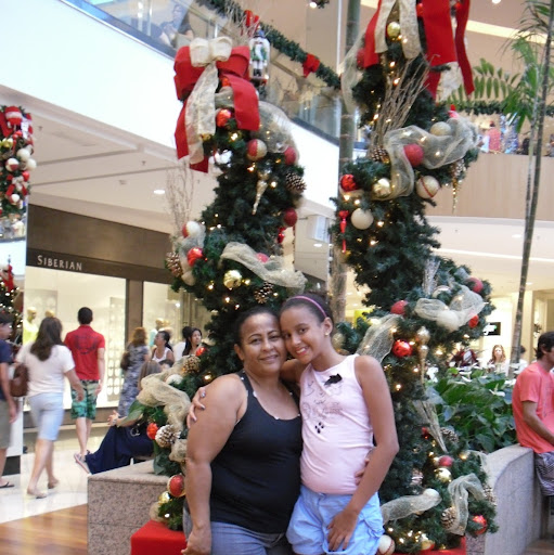 Mary Cabral Photo 24