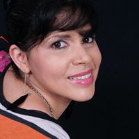 Angela Escobar Photo 42