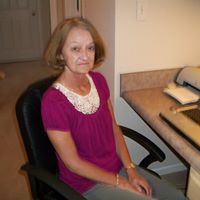 Paula Lester Photo 37