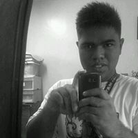 Robert Vargas Photo 10