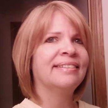 Kelly Damron Photo 22