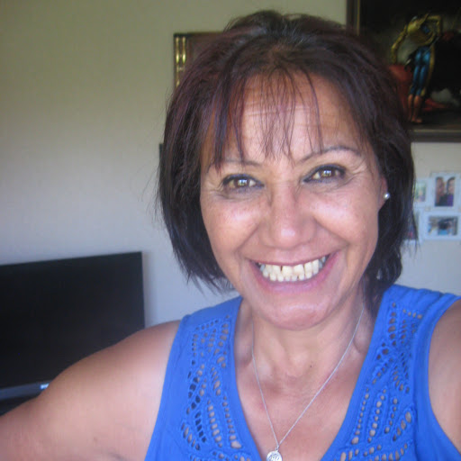 Catherine Walker Photo 6