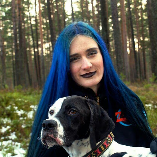 Elizabeth Black Photo 5