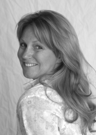 Jennifer Peters Photo 39
