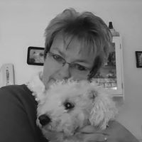 Colleen Savage Photo 26