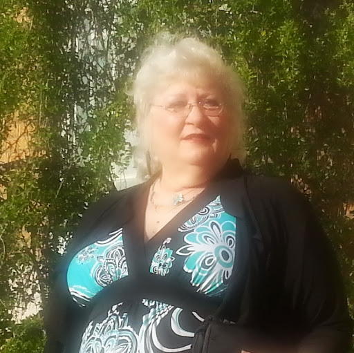 Terri Phillips Photo 42