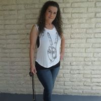 Maria Richards Photo 13