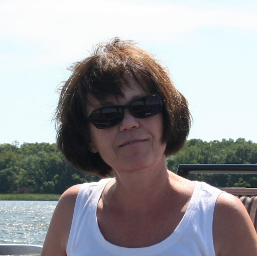 Deborah Larson Photo 37