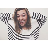 Caroline Wilkins Photo 12
