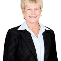 Karen Packer Photo 7