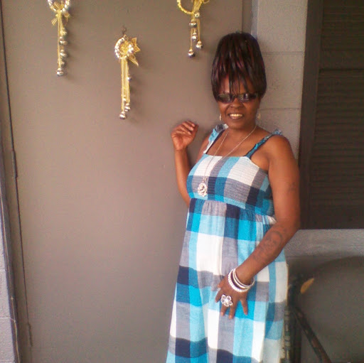 Sheila Mitchell Photo 28