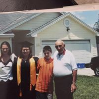 Elizabeth Sellers Photo 29