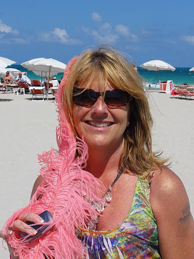 Karen Saunders Photo 18