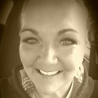 Kelly Maier Photo 9