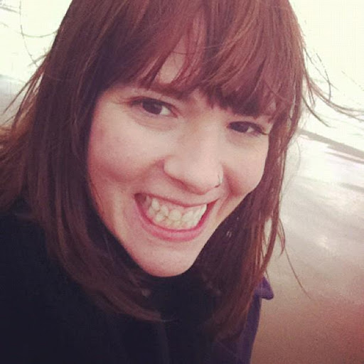 Sarah Wells Photo 40