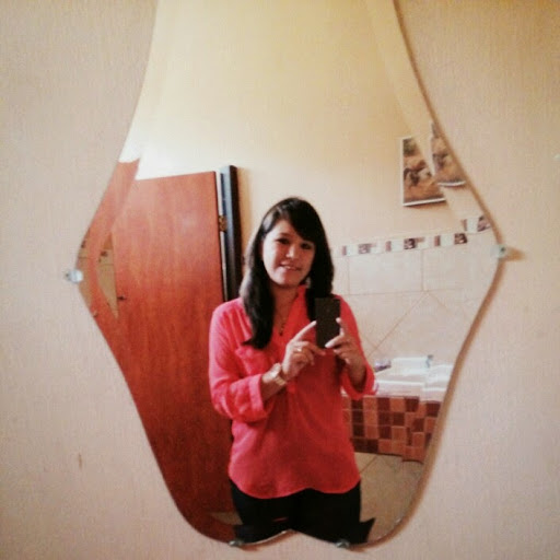Rebeca Rivas Photo 12