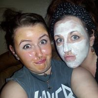 Sarah Hallinan Photo 11