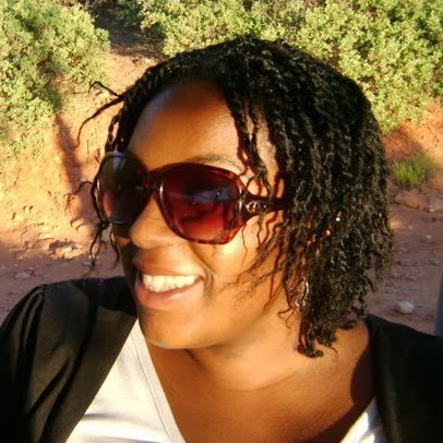Candace Roberts Photo 41