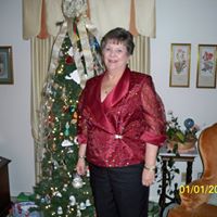 Lou Hackett Photo 3