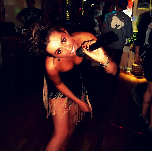Alice Goddard Photo 5