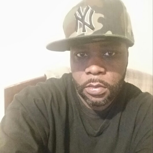 Andre White Photo 7