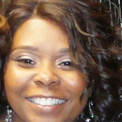 Stephanie Landers Photo 11