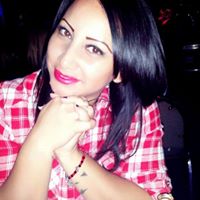 Elizabeth Amaya Photo 10