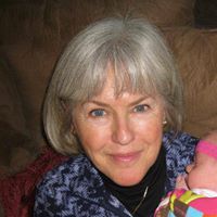 Jenny Reynolds Photo 17