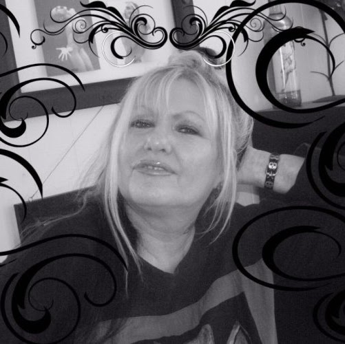 Robin Erickson Photo 6