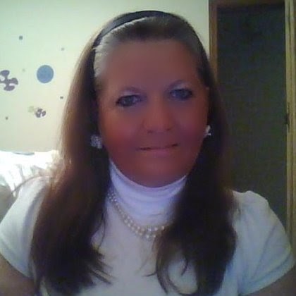 Annette Hill Photo 33