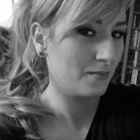 Louise Cromwell Photo 9