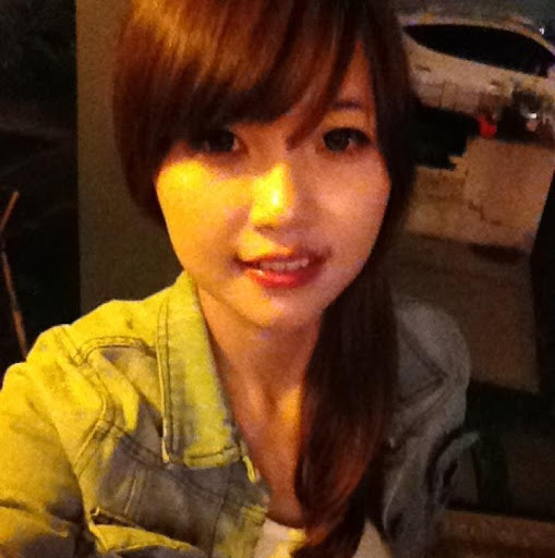 Ivy Lin Photo 35