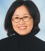 Jennifer Kim Photo 2