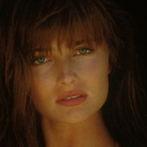 Sara Lovell Photo 4