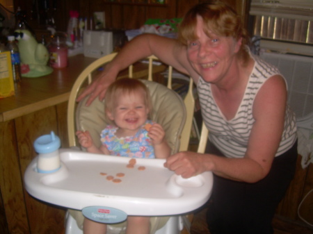 Vicki Reese Photo 27