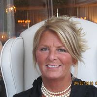 Lori Winters Photo 12