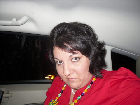 Eva Hernandez Photo 6
