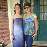 Laurie Peterson Photo 34