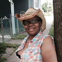 Cassandra Hodges Photo 28