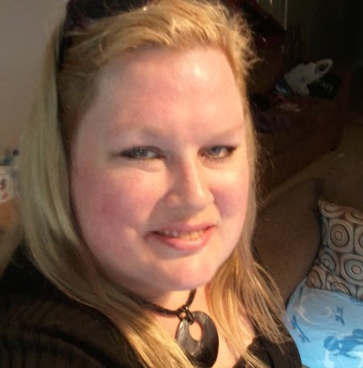Amy Taylor Photo 29