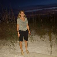 Donna Baker Photo 26