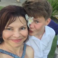 Sandra Roe Photo 26