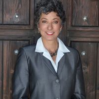 Deborah Berg Photo 18