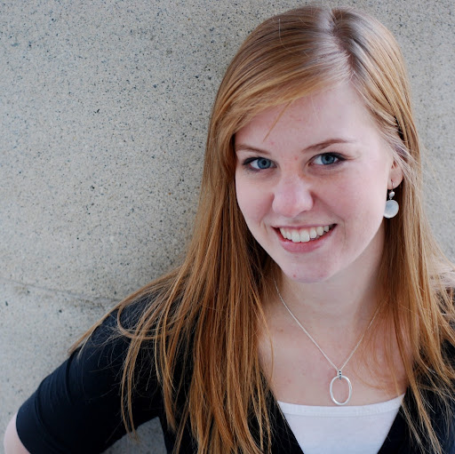 Elizabeth Murdock Photo 22