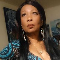 Regina Valentine Photo 7